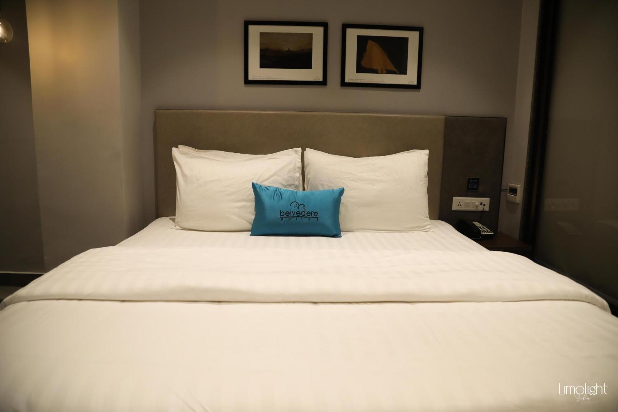 Belvedere Suites Greater Noida Exterior foto
