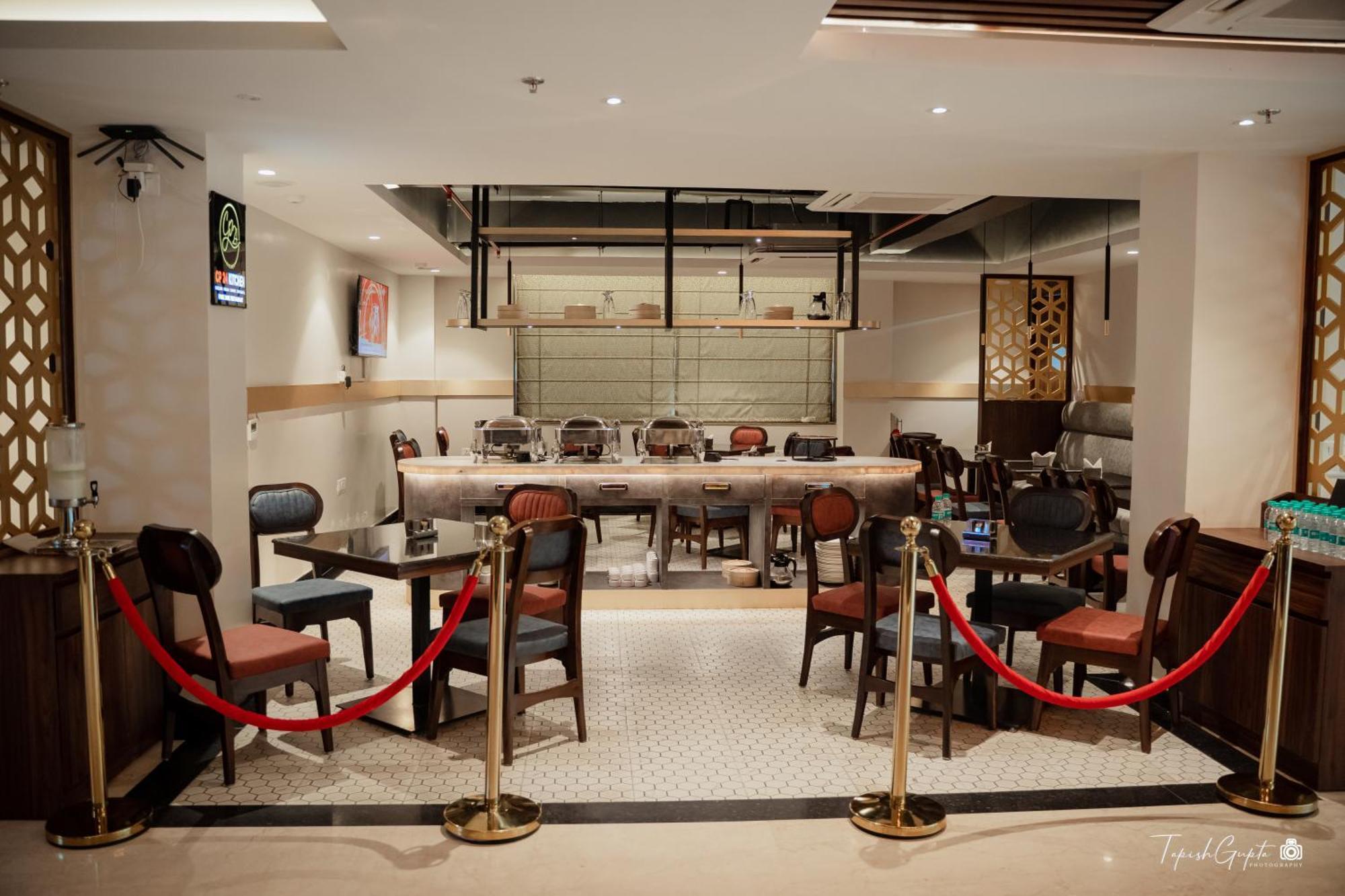 Belvedere Suites Greater Noida Exterior foto